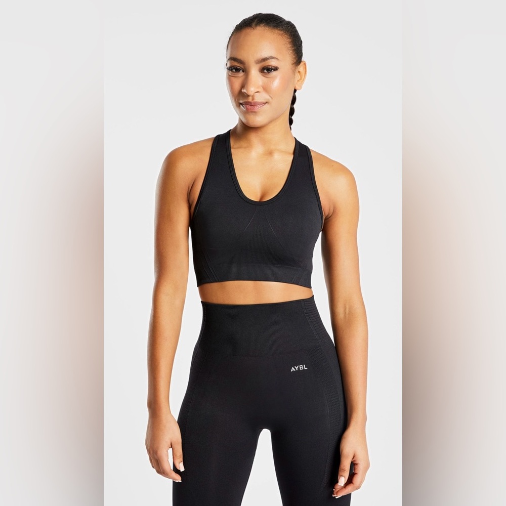 NWT AYBL Black Balance V2 Seamless Sports Bra Size M